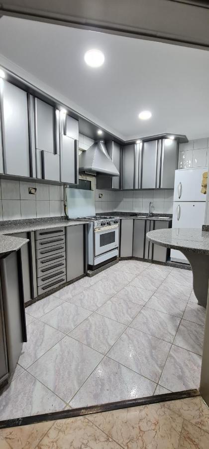 Comfy 2-Bedrooms Apartment In Cairo 44-2 Exterior photo